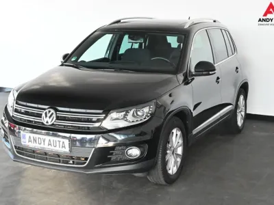 Volkswagen Tiguan 2,0 TDI 103kW SPORT Bi-XEN Zár